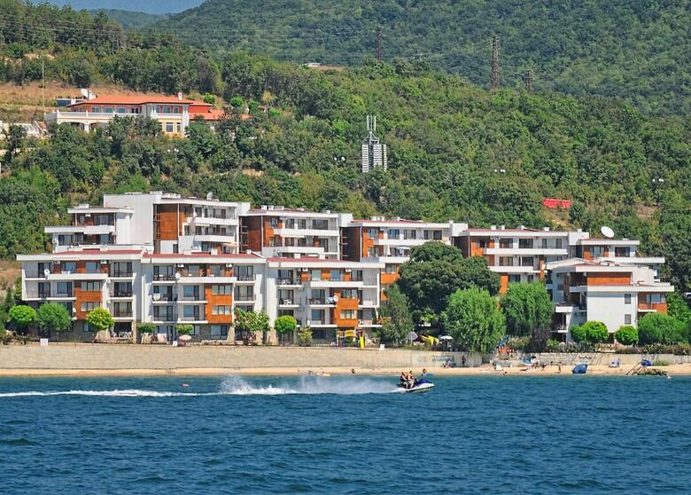 Messambria Fort Apartments