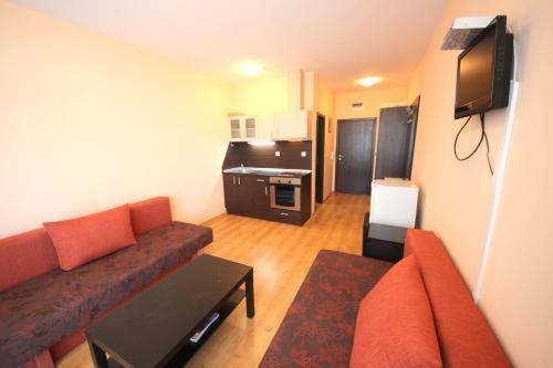 Menada Luxor Apartments