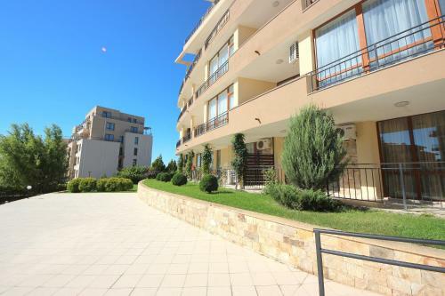 Menada Luxor Apartments