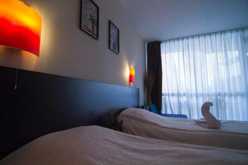 Tropics Hotel