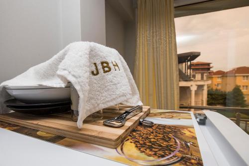 Jbh Hotel