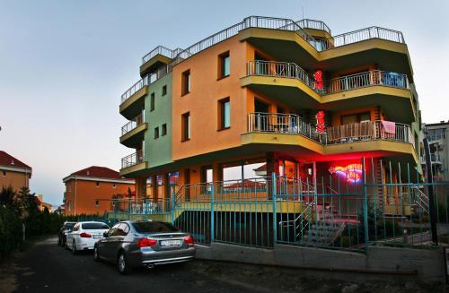 Jbh Hotel