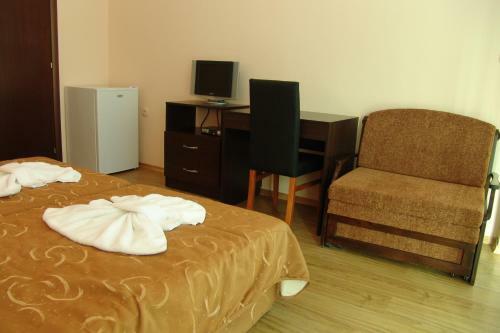 Serenity Hotel
