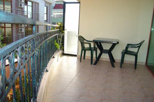 Serenity Hotel