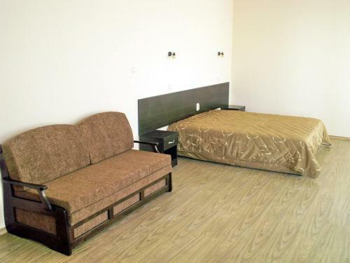 Serenity Hotel