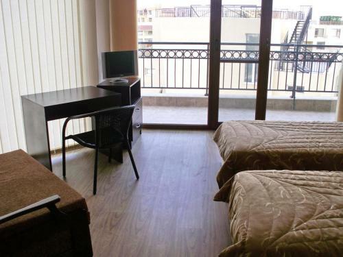 Serenity Hotel