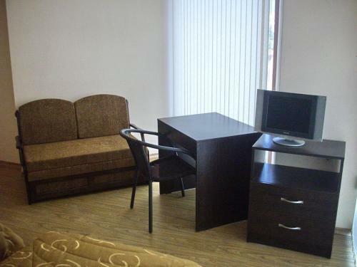 Serenity Hotel