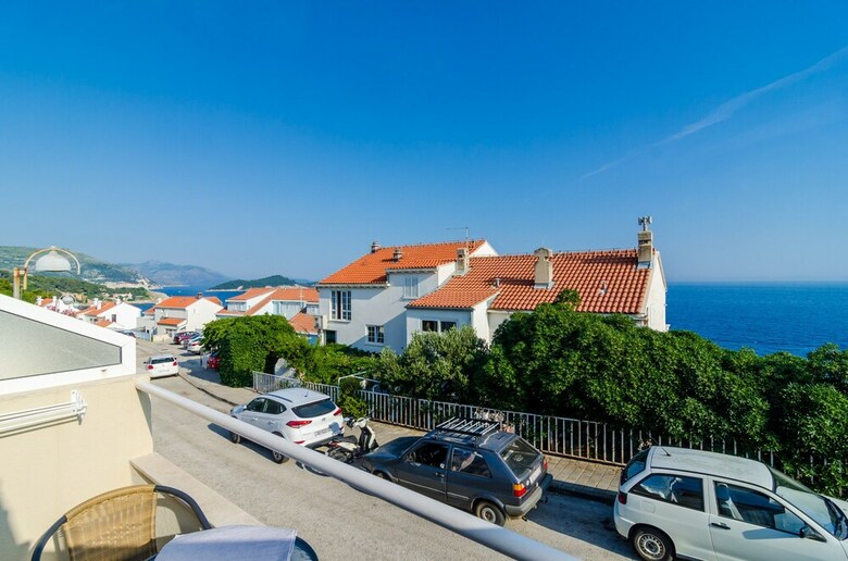 Apartamento Mara?tina Suites
