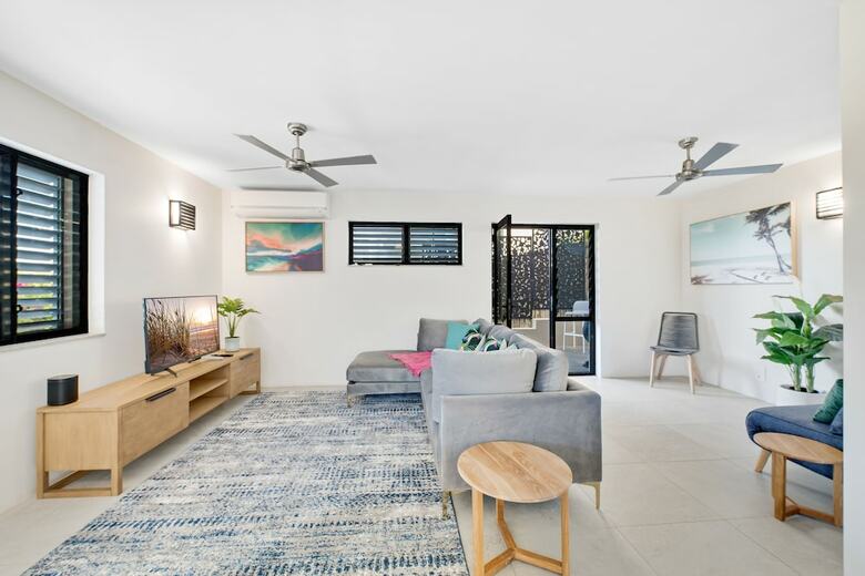 Apartamentos Crystal Shores Sunshine Beach