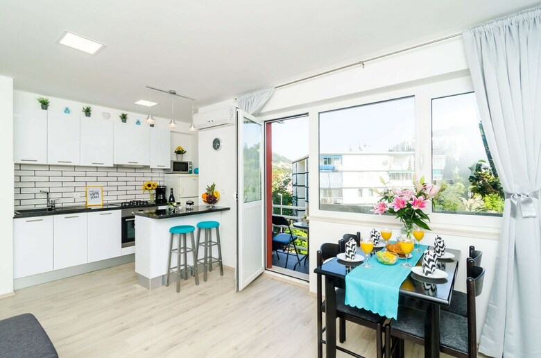 Rea Apartment