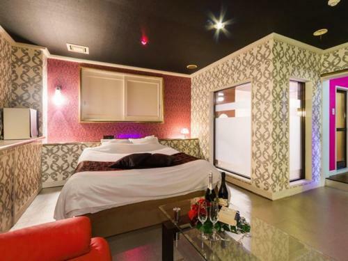 Hotel Tiamo (Love Hotel)