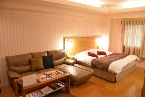 Hotel Coco de Palms & Mer (Love Hotel)