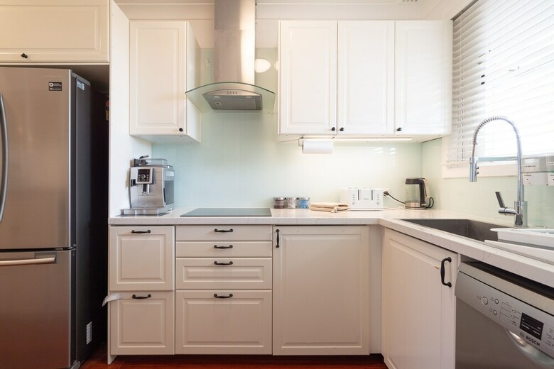 Homely 2 Bedroom Place In Denistone