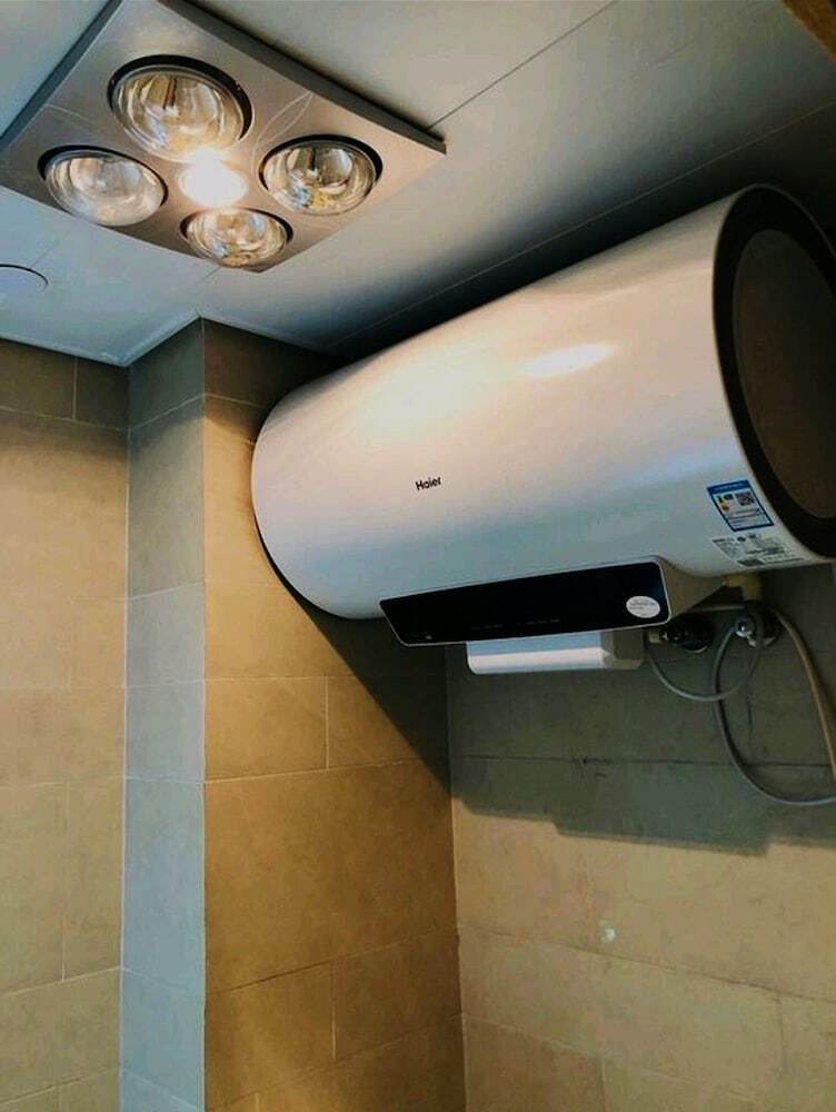 Bulldog Apartment