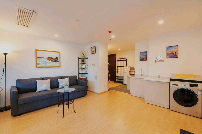 Da He Apartment