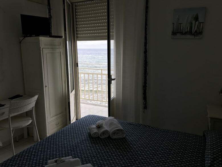 Bed & Breakfast La Battigia