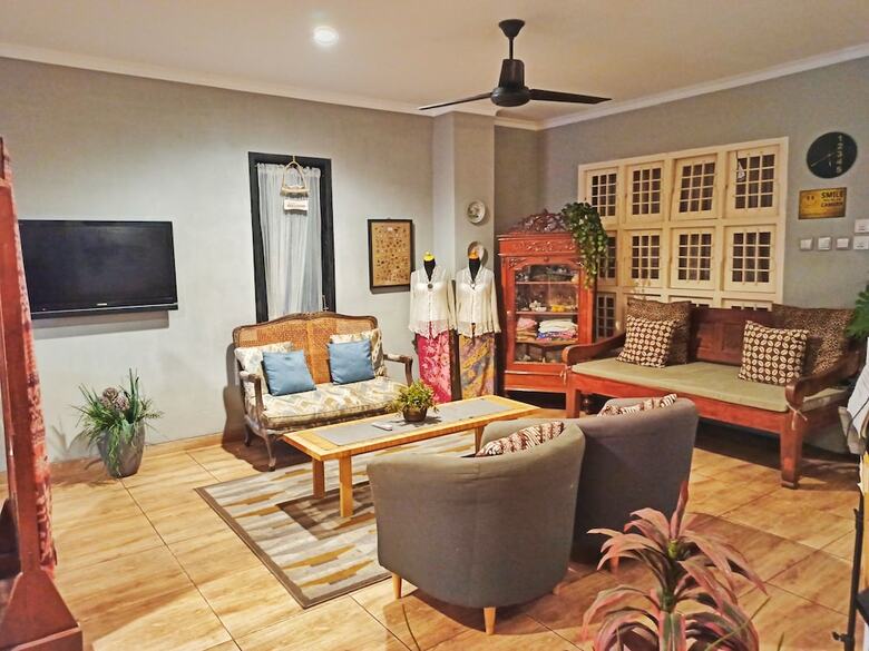 Bed & Breakfast Manggolo Homestay