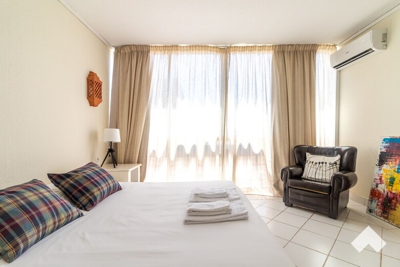 Vmr503 � Adorable 1 Bd Apartment 2 Min From Marina