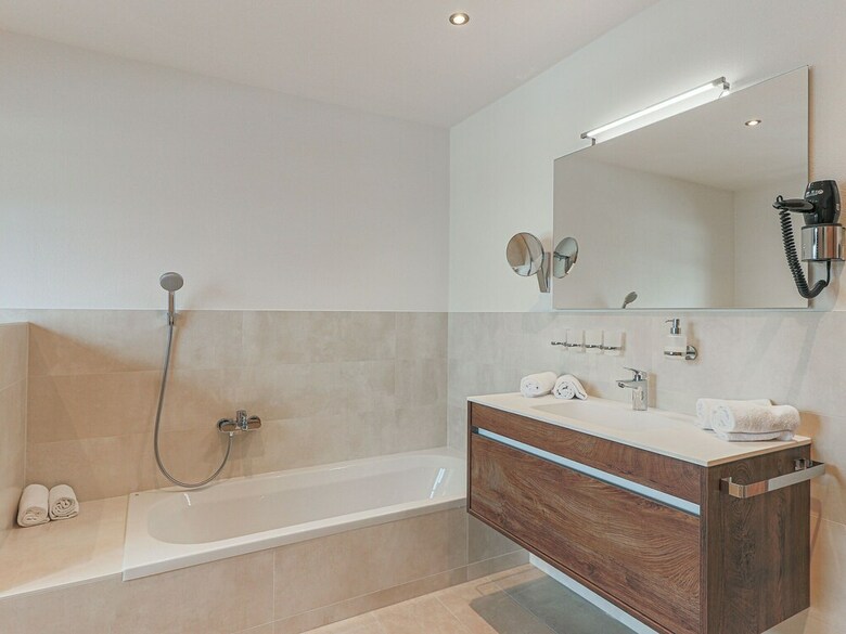 Luxury Villa In Ellmau With Jacuzzi