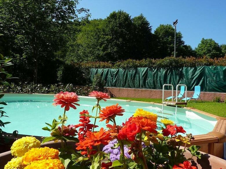 Exquisite Holiday Home In Pistoia With Swimming Pool