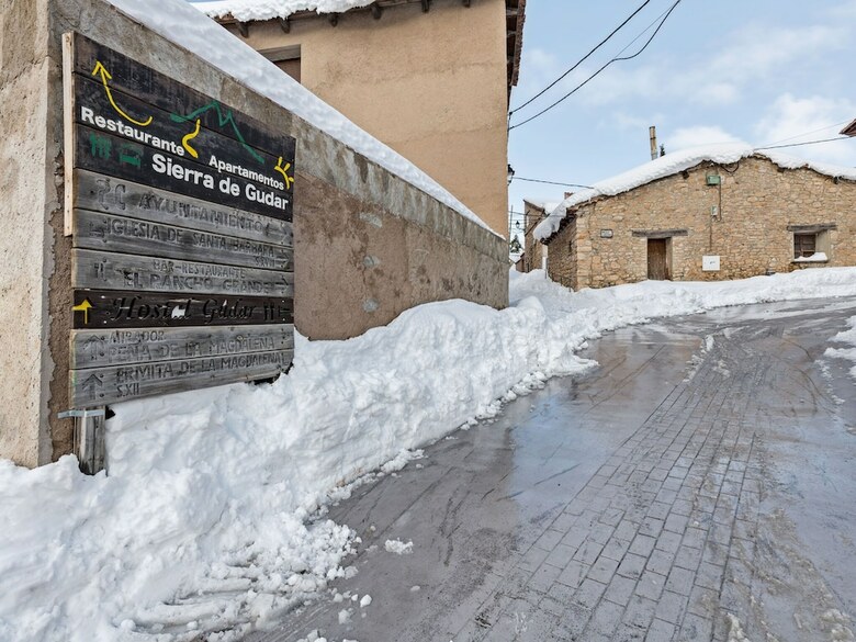 Delightful Apartment In Gudar With Fireplace