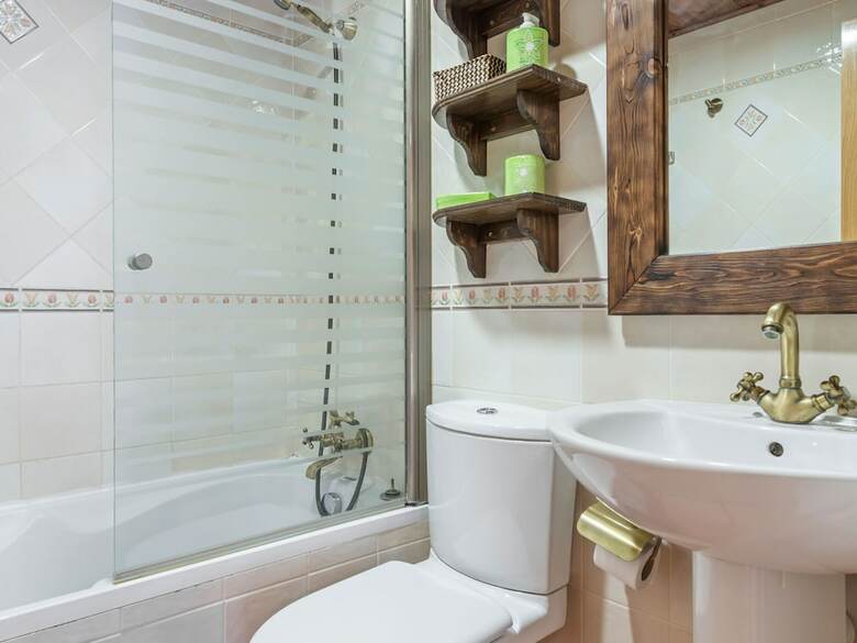 Delightful Apartment In Gudar With Fireplace