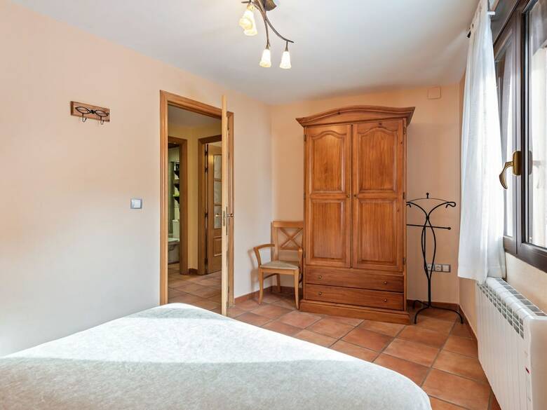 Delightful Apartment In Gudar With Fireplace
