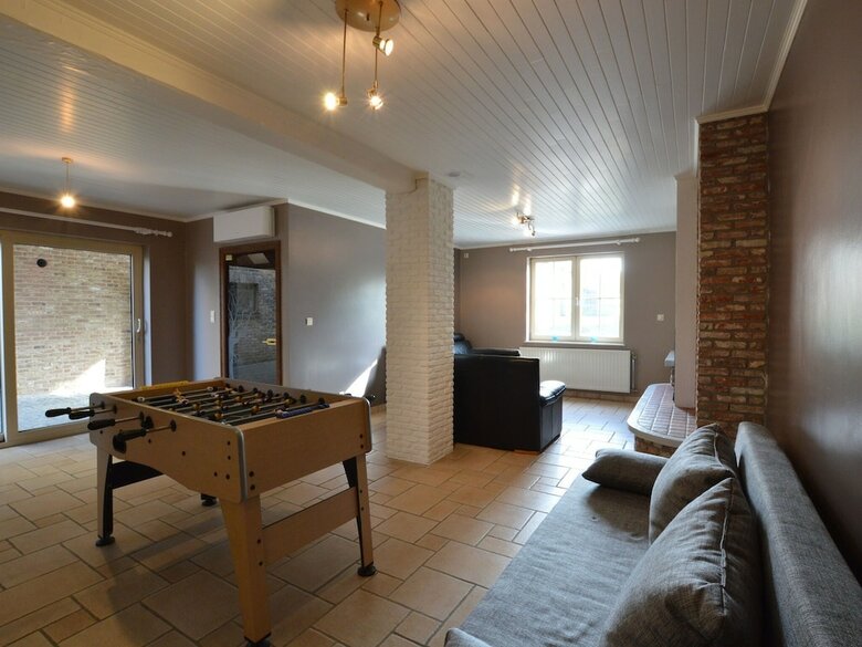 Spacious Holiday Home In Gingelom With Garden