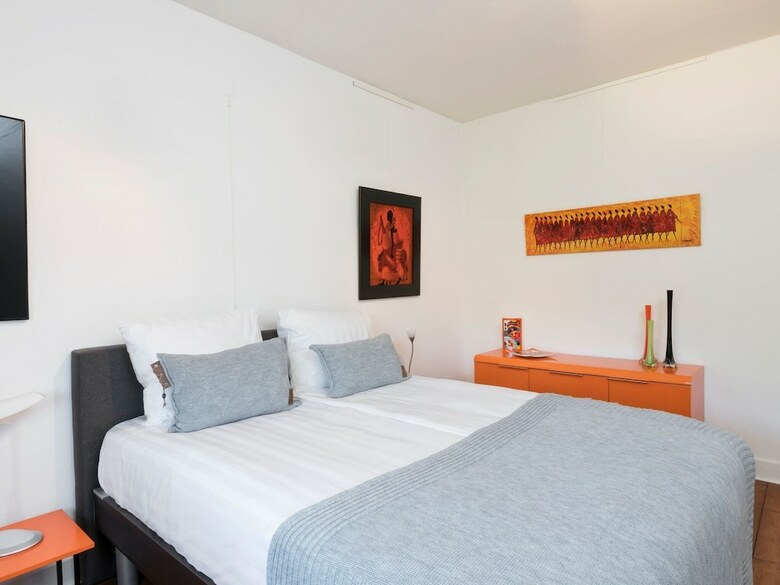 Spacious Villa In Broekhuizenvorst With Terrace