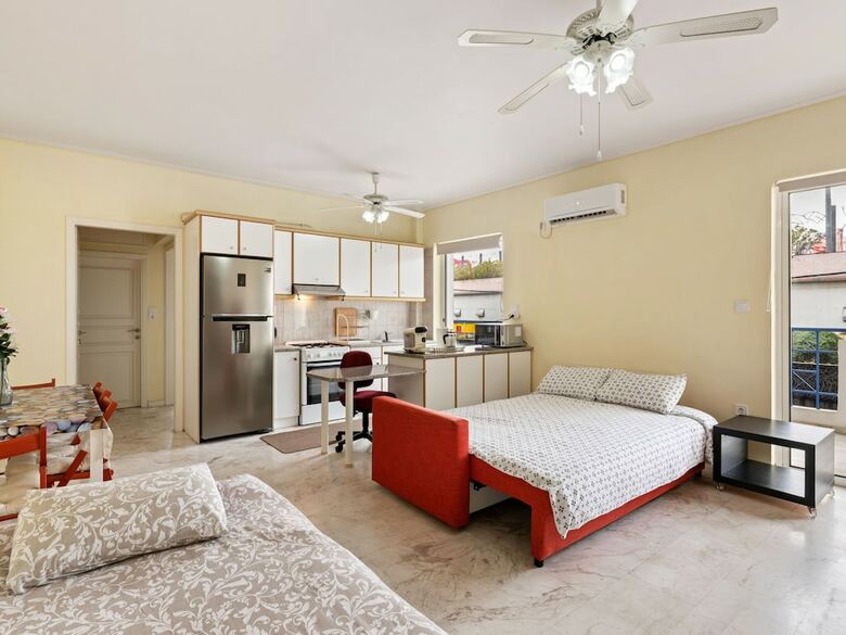 Homely Apartment In Piraeus With Balcony