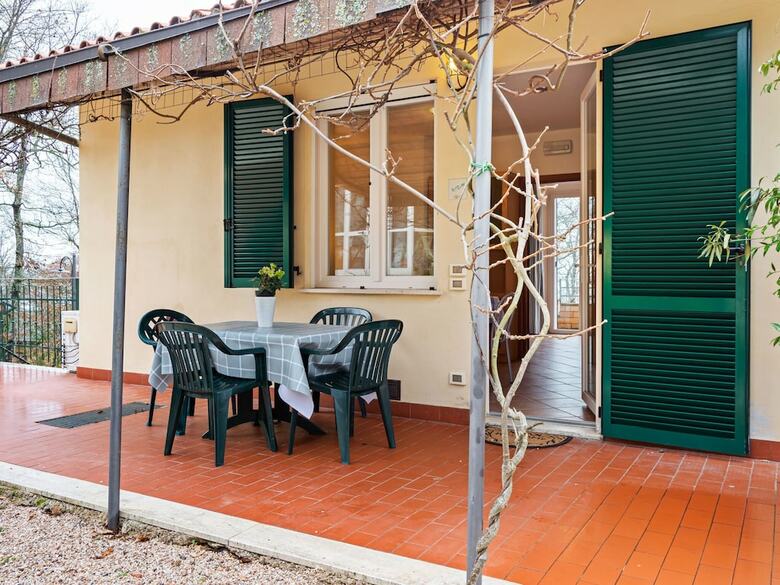 Blissful Apartment In Magione With Swimming Pool