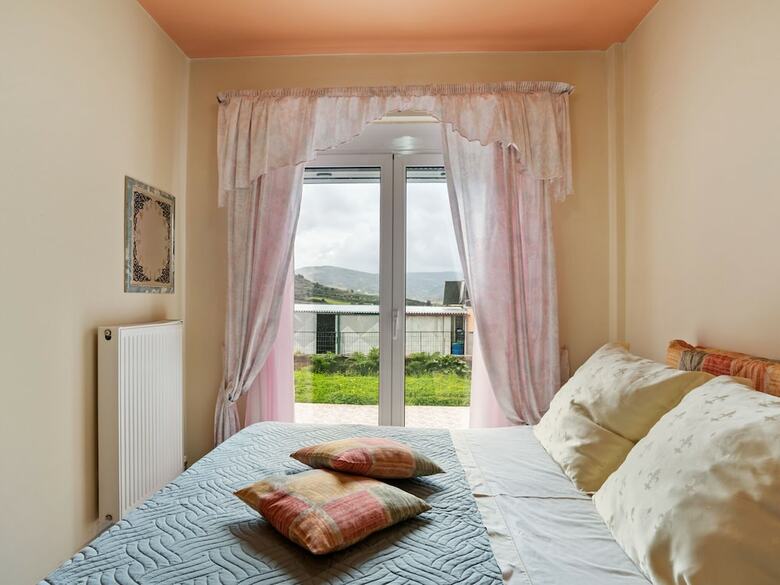 Welcoming Apartment In Venerato With Garden