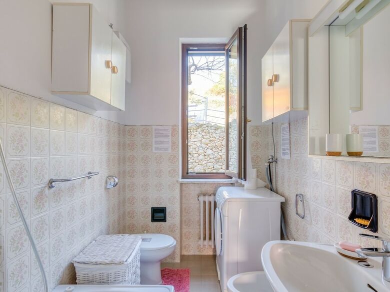 Quaint Holiday Home In Erli With Balcony