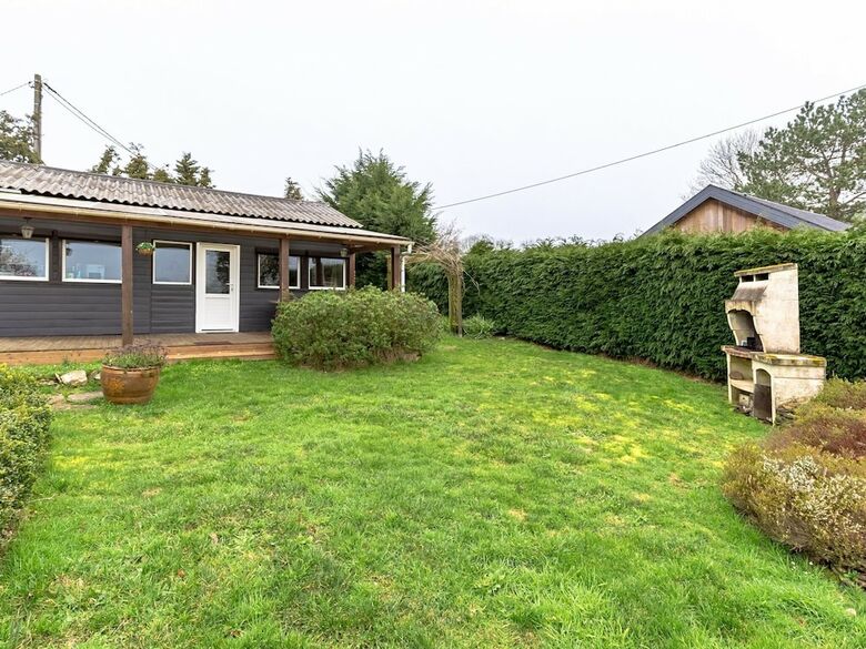 Spacious Holiday Home In Surrain With Patio