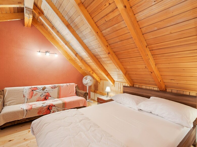 Cabana Lavish Apartment In Polaca With Swimming Pool
