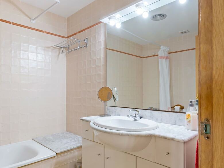 Villa Spacious Apartment In Begur With Swimming Pool