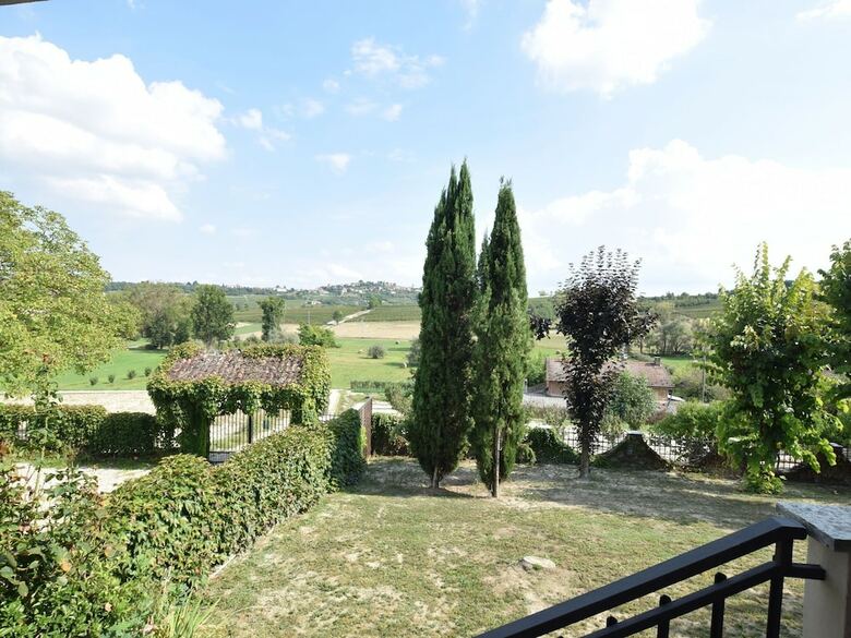 Villa Charming Holiday Home In Agliano Terme With Private Pool