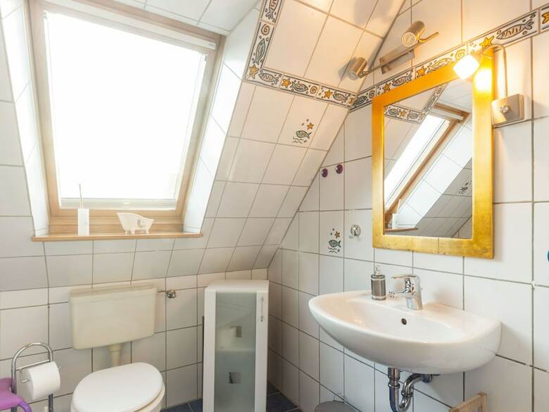 Dreamy Apartment In Greetsiel With Balcony