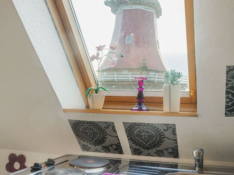 Dreamy Apartment In Greetsiel With Balcony