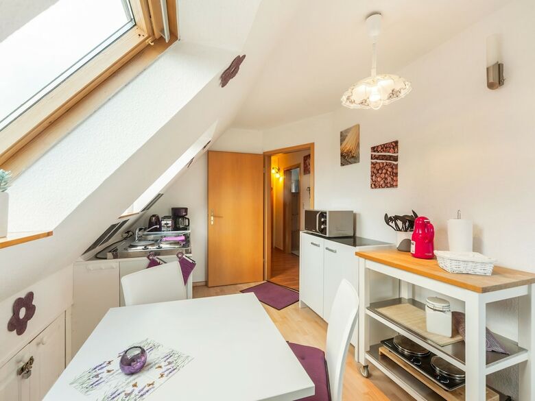 Dreamy Apartment In Greetsiel With Balcony