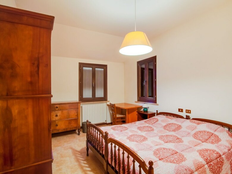 Spacious Villa In Tavullia With Swimming Pool