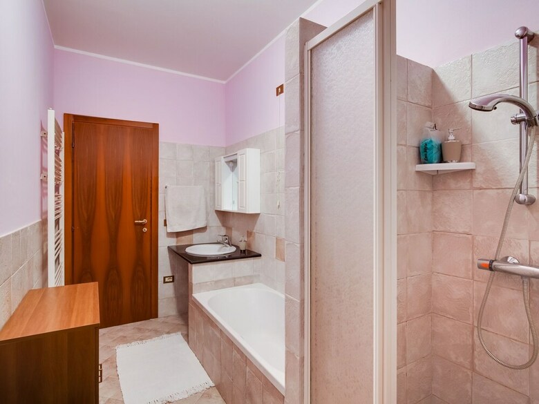 Spacious Villa In Tavullia With Swimming Pool