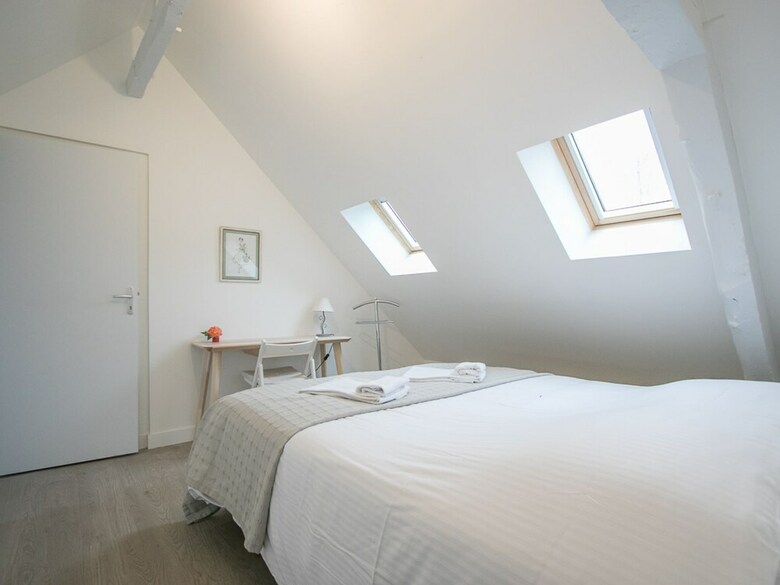 Calm And Comfortable Apartment In Bayeux