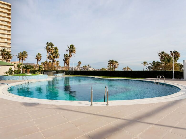 Modern Apartment In Cullera With Swimming Pool