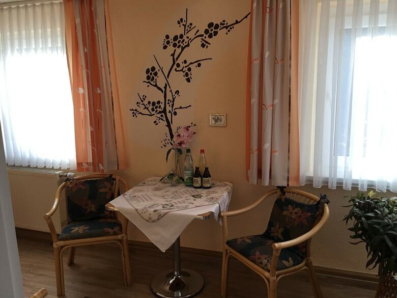 Charming Apartment In Ilmenau With Sauna