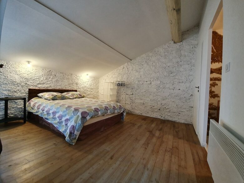 Modern Holiday Home In Olonzac With Private Swimming Pool