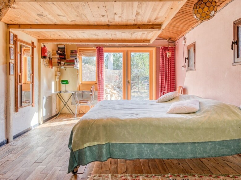 Beautiful Pet-friendly Villa In R�gusse With Swimming Pool"