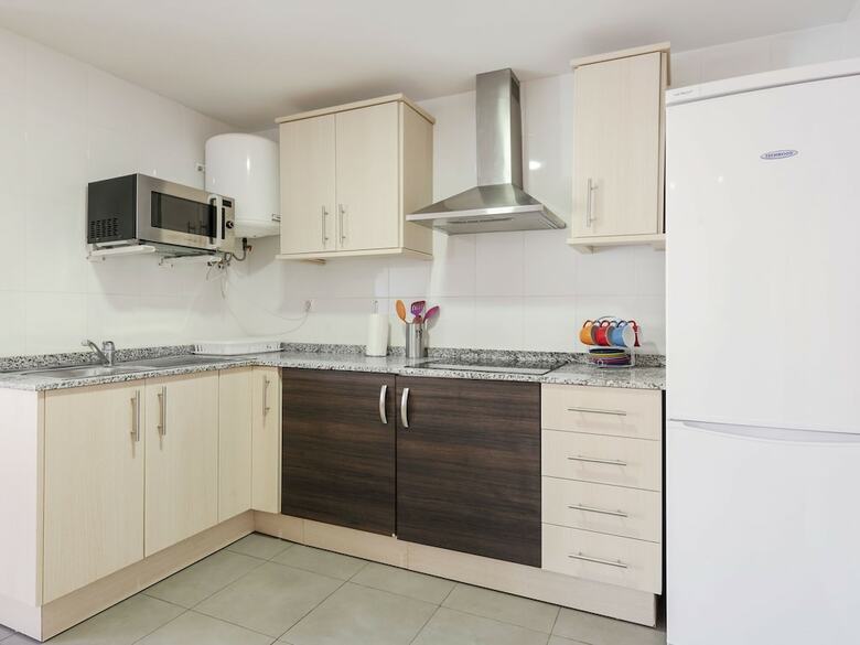 Delightful Apartment In Gudar With Terrace