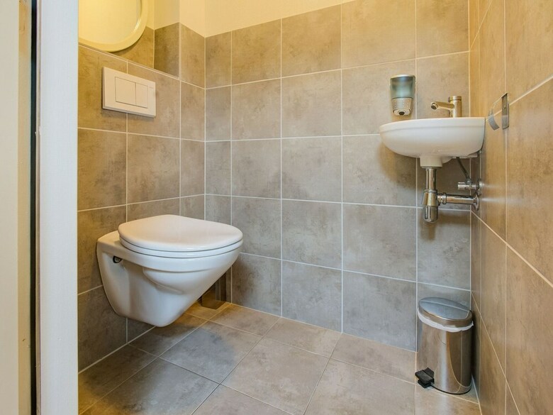 Picturesque Holiday Home In Oldenzaal With Jacuzzi