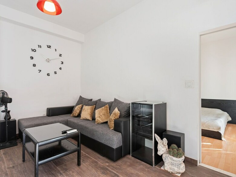 Refined Apartment In Ka?tel Luk?i? With Garden